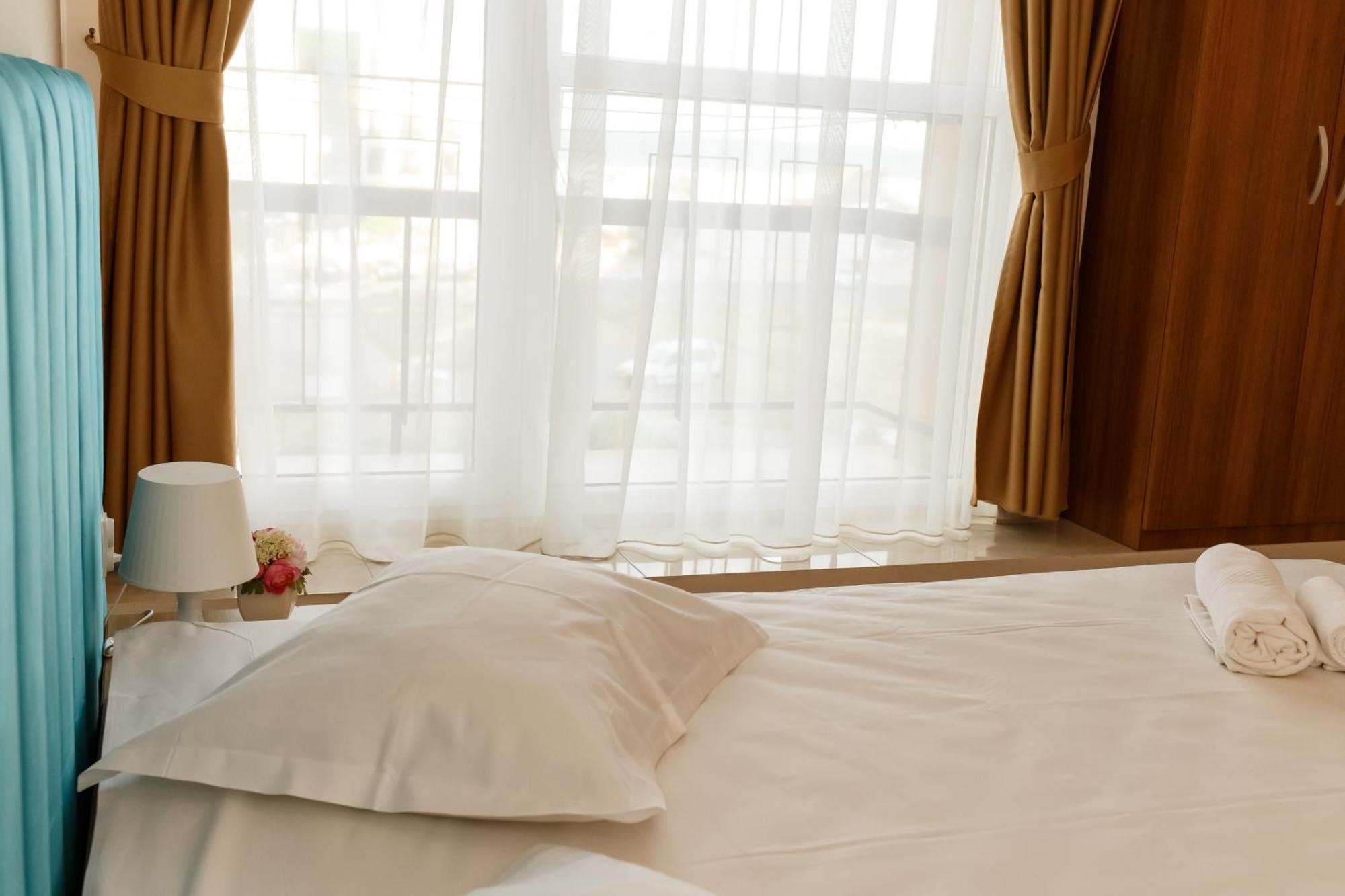 Hotel Astoria Patria Mamaja Zewnętrze zdjęcie
