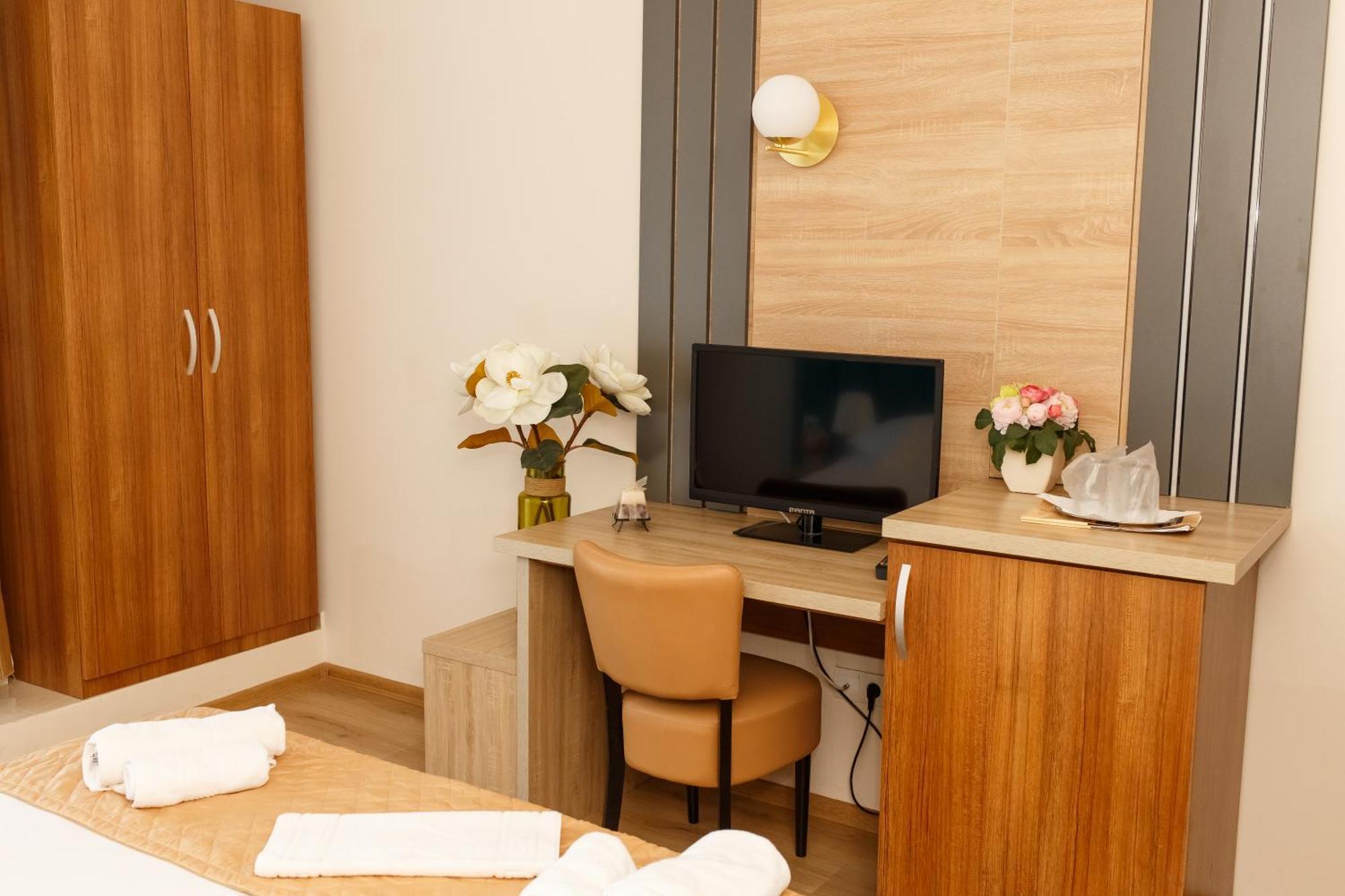 Hotel Astoria Patria Mamaja Zewnętrze zdjęcie